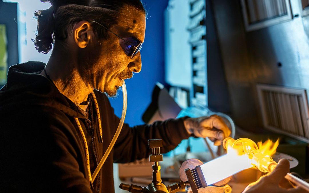 L’Université Paris Cité dévoile l’exposition « La couleur de nos métiers » à travers l’objectif du photographe Pascal Maitre
